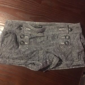 Size 0 Express shorts!